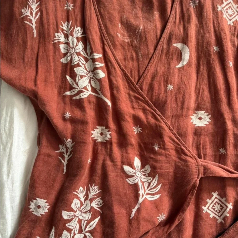 SISTER NETTLE - Picture 6 of 6